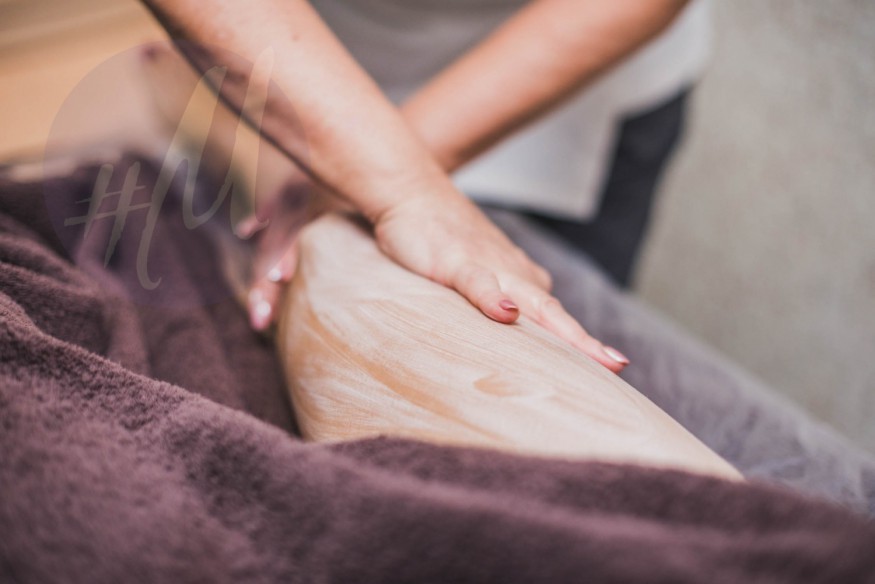 Обертывания Eriсson Dietetik и спа-капсула DERMA-LIFE SPA JET OKEANA в центре красоты клуба «5 элемент»