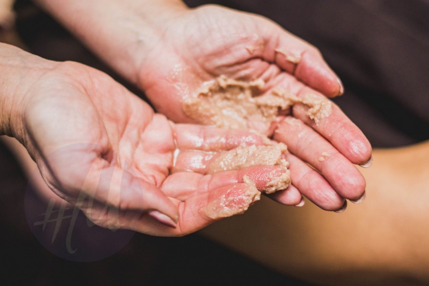 Обертывания Eriсson Dietetik и спа-капсула DERMA-LIFE SPA JET OKEANA в центре красоты клуба «5 элемент»