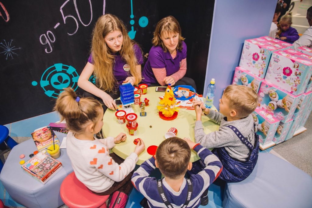 Mama Shopping Day в «Будинок Іграшок» 17.12.17