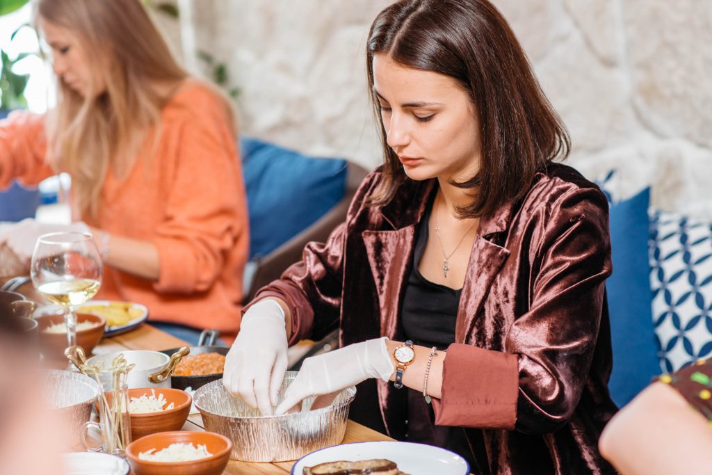Mama Cooking Day в ресторане греческой кухни Taverna 4.03.18