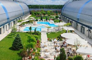 Лучшие бассейны города: Мамаслет рекомендует