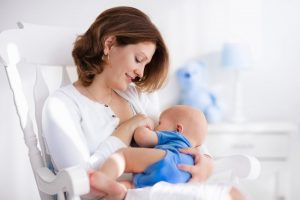 Сцеживание: хорошо или плохо?