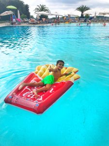 Семейной тусовкой в Опье с Club Med