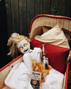 Halloween за столом. Гид по самым страшно-красивым заведениям Киева на Хэллоуин