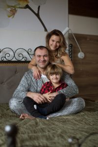 "Такие дети даются нам неспроста". История Даши, мамы ребенка с аутизмом