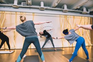 4 поток спортивной школы Slim&Fit Mamas'cool
