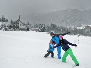 Неспешность местных, забавный язык и не самый качественный сервис: как живется украинке с семьей в Словакии