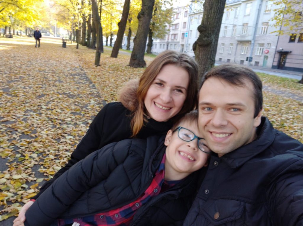 Сдержанные эстонцы, отсутствие преступности и бесплатное образование. Как живется украинке с семьей в Таллине