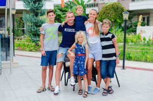 Сбежать из школы: опыт домашнего обучения