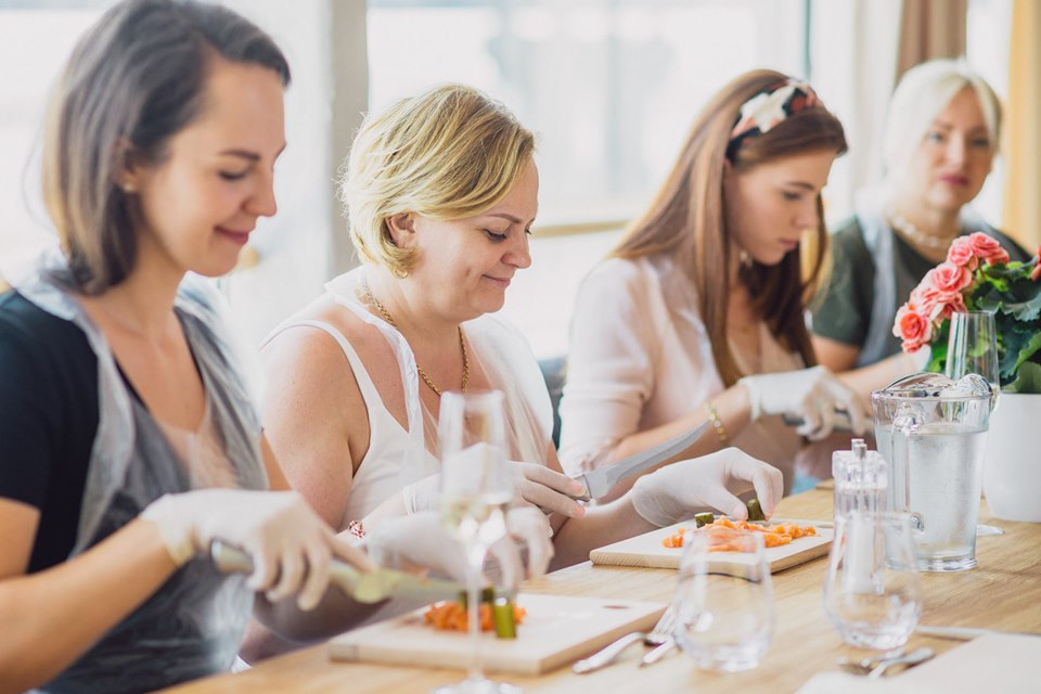 Как прошел Mama Cooking Day в ресторане "Причал"?