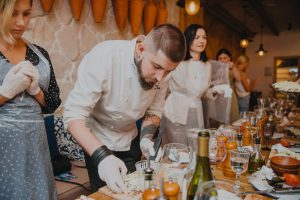 Греция у нас на кухне, или Как прошел Mama Cooking Day в Taverna?
