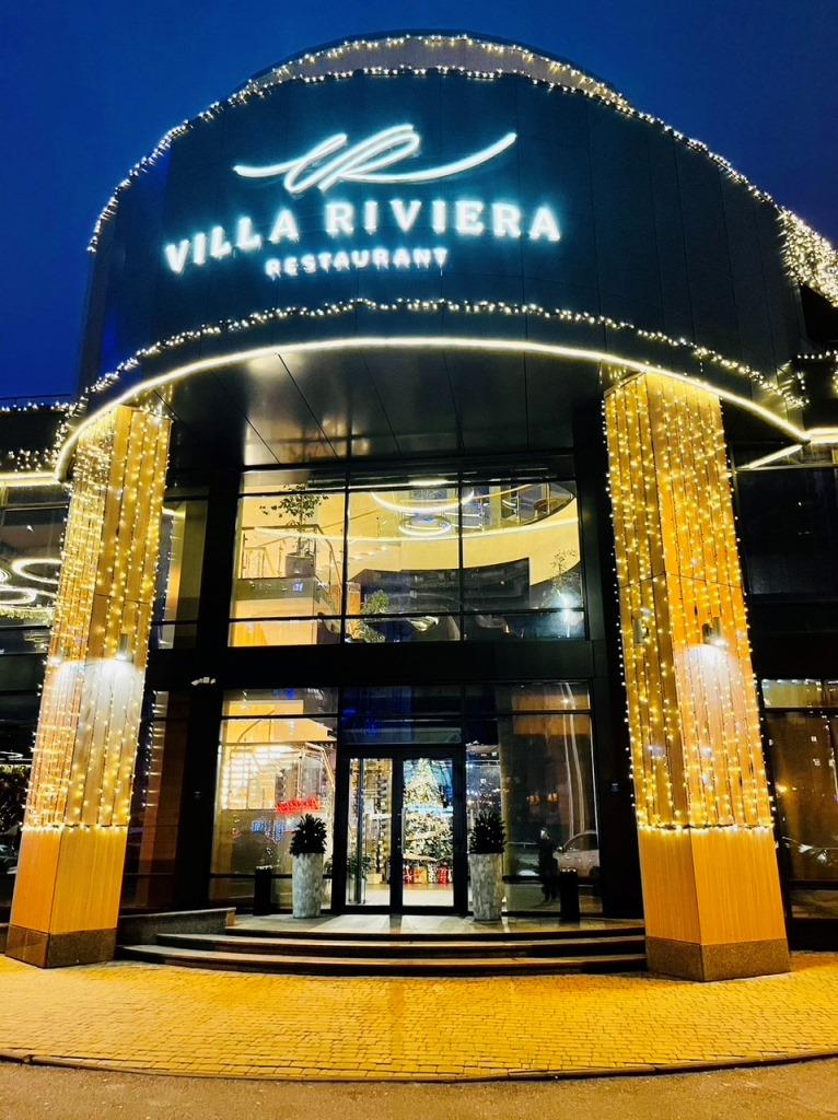 Villa Riviera — сімейний ресторан з великою дитячою кімнатою