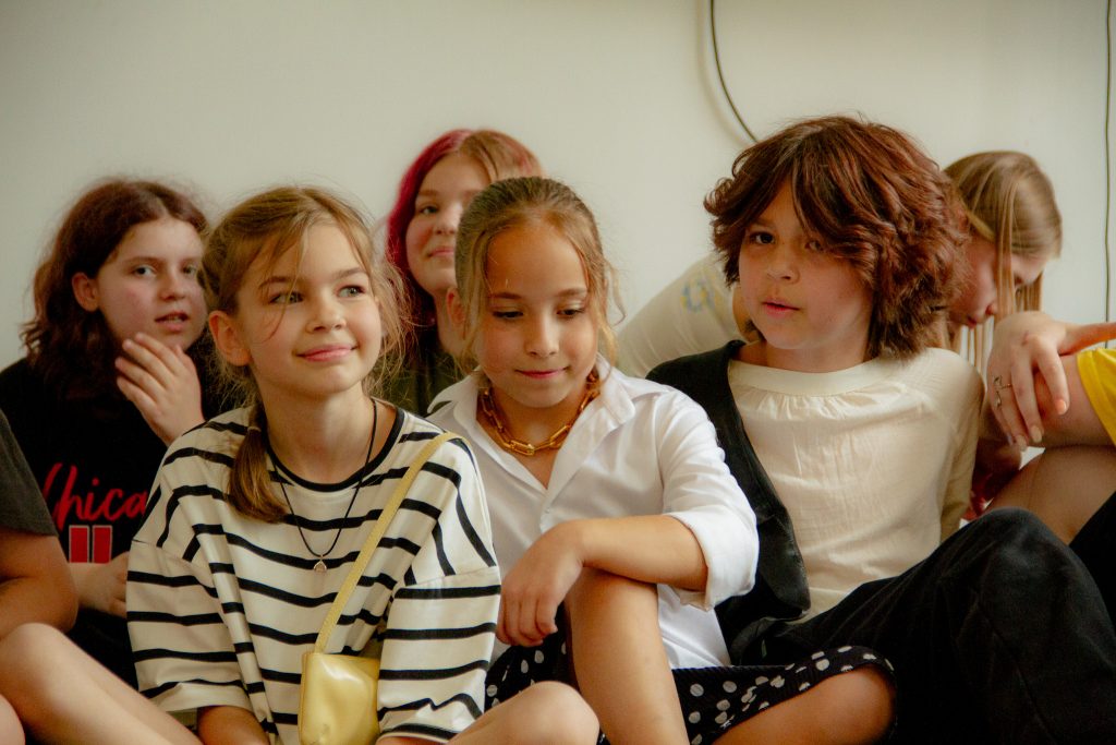 Демократична школа Alterra School- найкращий вибір для Вашої дитини.