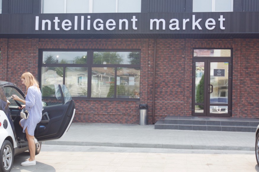 В ресторан с ребенком: Intelligent  Restaurant
