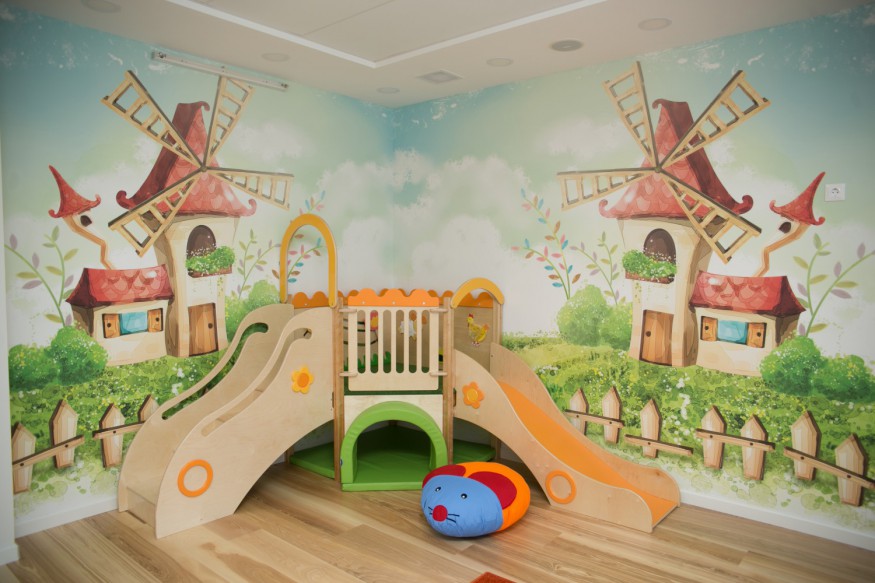 LeapKids: #Мамаслет в гостях в новом детском садике